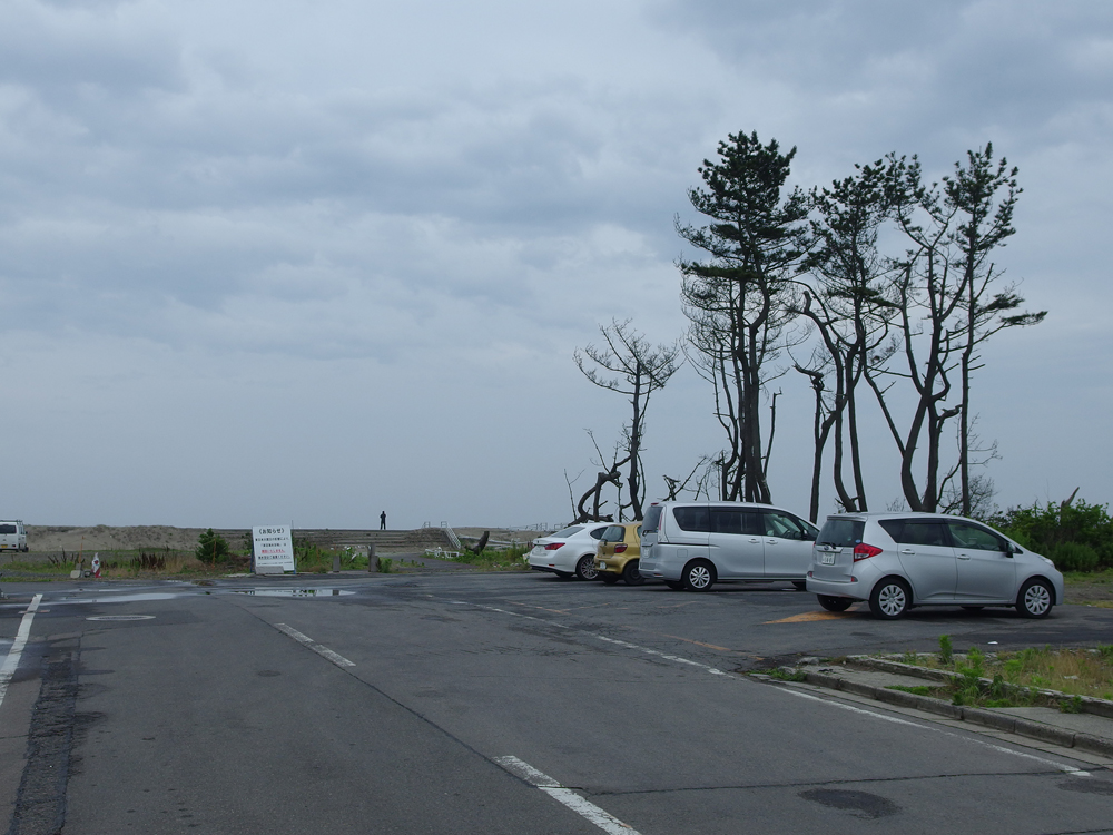 松葉林もバスの回転場も津波により失われた深沼海岸